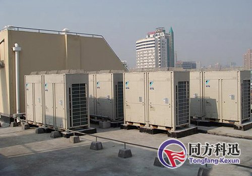 中央空調室外機