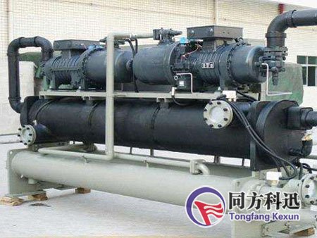 中央空調冷水機